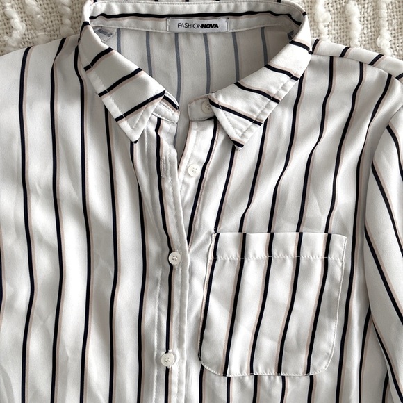 NWOT 2 Toned Striped Button Down Blouse | Size XS - Picture 2 of 5